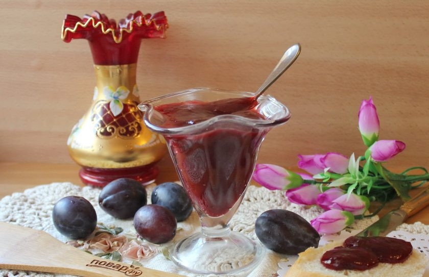 1. Этап. Густой сливовый джем: Вкусный, ароматный, красивый густой джем из слив готов. Подавайте на десерт.