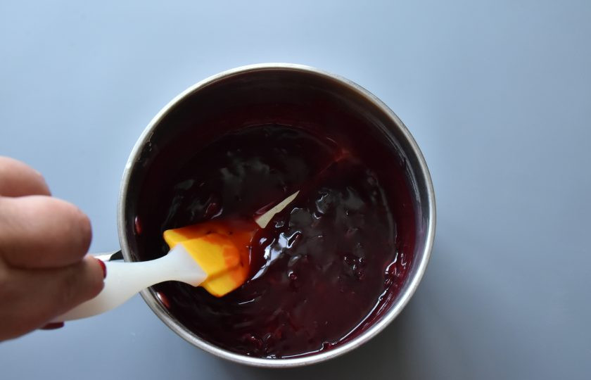 1. Этап. ПП капкейки: Готовый джем снимите с огня и остудите.