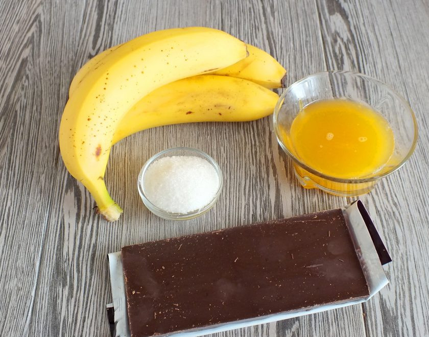 1. Этап. Шоколадно-банановый крем: Подготовьте необходимые ингредиенты.