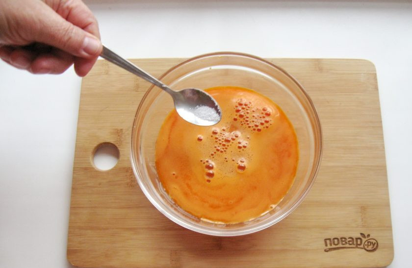 1. Этап. Сок из тыквы: И лимонного сока или лимонной кислоты.