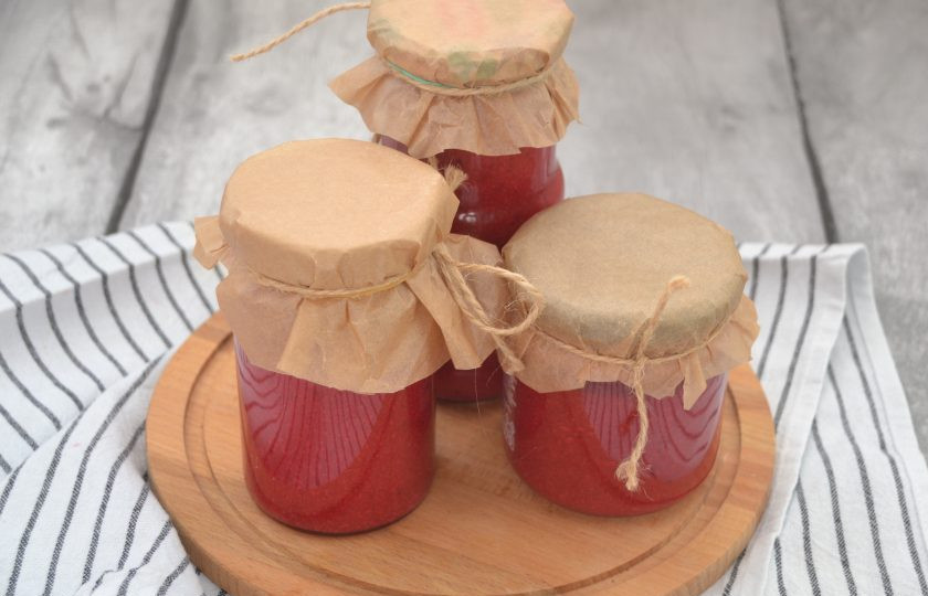 1. Этап. Сок кизиловый: Хранить кизиловый сок лучше в прохладном и темном месте.