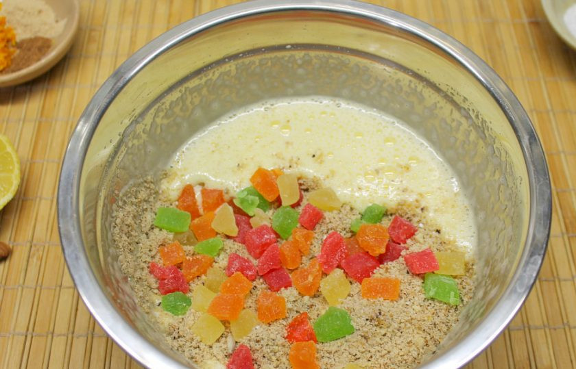 1. Этап. Нюрнбергский пряник: Добавляем цукаты.