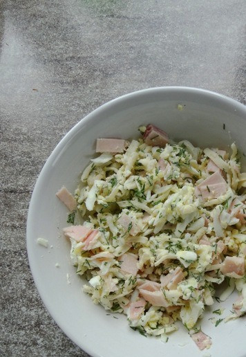 1. Этап. Конвертики из лаваша инди-пикник: Перемешать начинку.