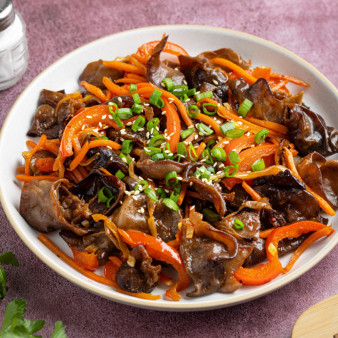 Древесные грибы по-корейски