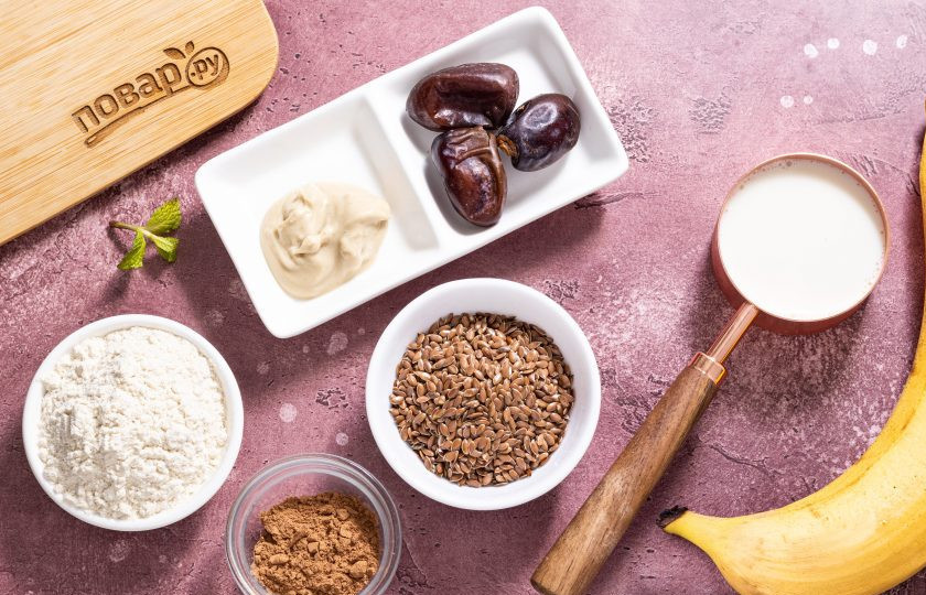 1. Этап. Льняная каша с протеином: Подготовьте все ингредиенты.