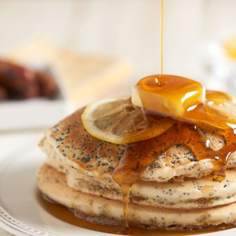 Панкейки с маком