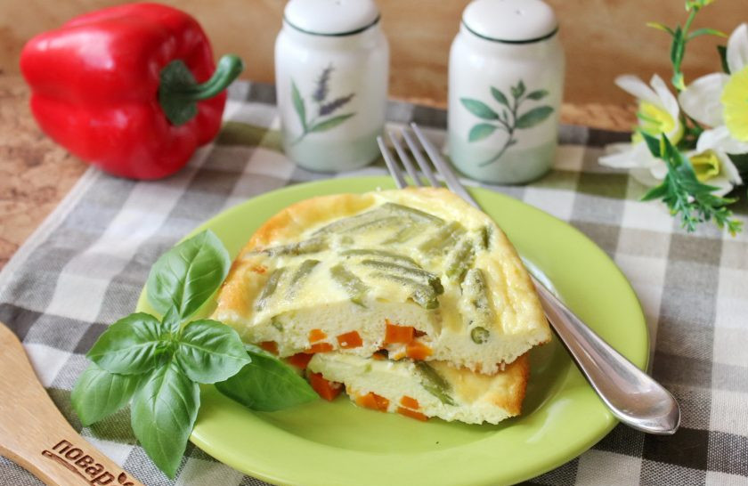 1. Этап. Омлет с овощами в духовке: Омлет с овощами в духовке готов. Подавайте к столу в теплом виде.