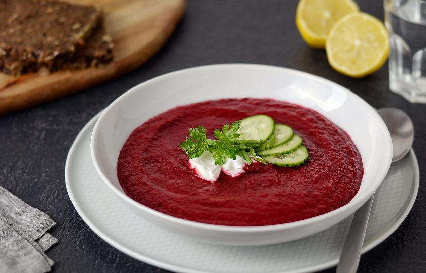 1. Этап. Гаспачо из свеклы: Гаспачо из свеклы готов, приятного аппетита!