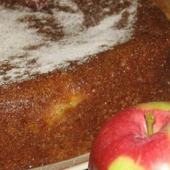 Манник с яблоками в мультиварке