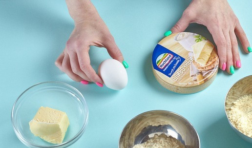 1. Этап. Миндально-кокосовые крекеры: Рецепт крекеров очень прост. Подготовить все необходимые ингредиенты