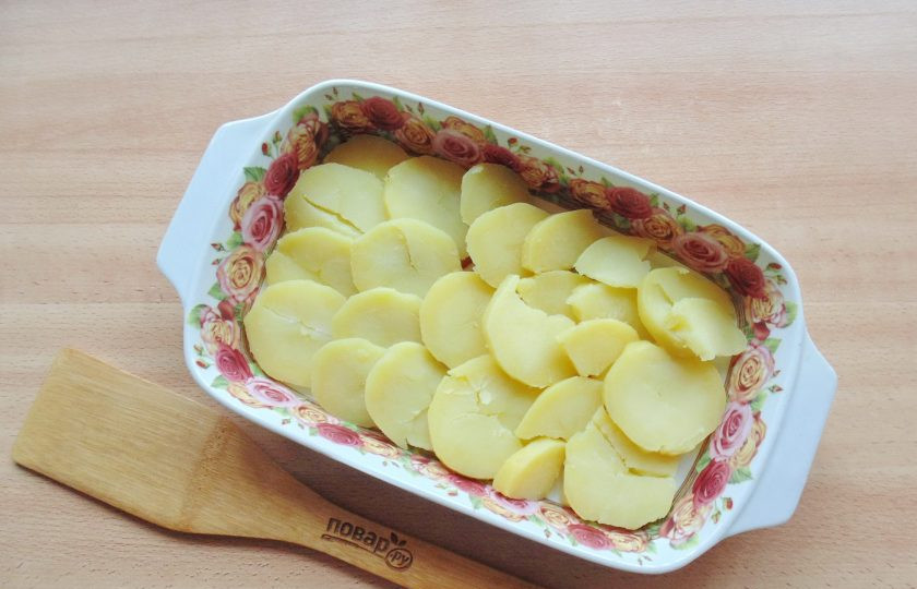 1. Этап. Сырная запеканка: Картофель сварите в 