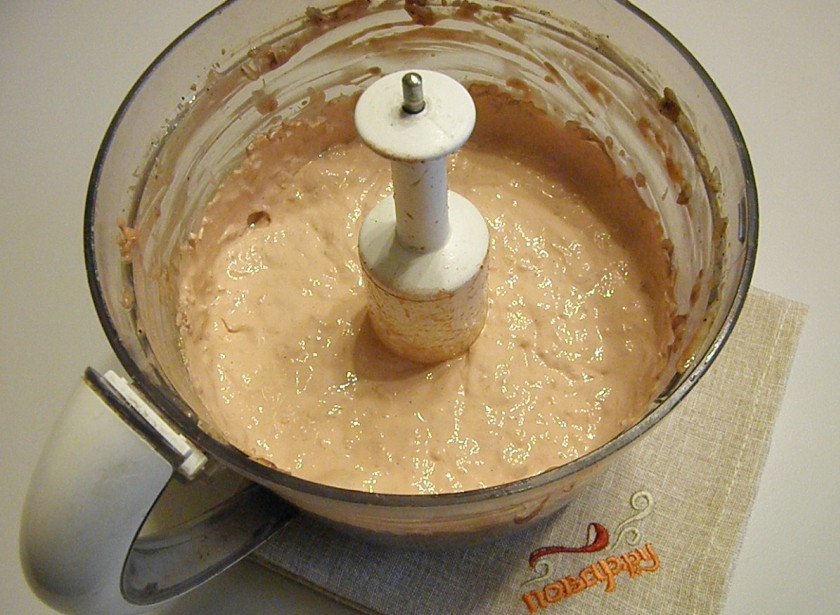 1. Этап. Печеночные оладьи: Должен получится однородным фарш.