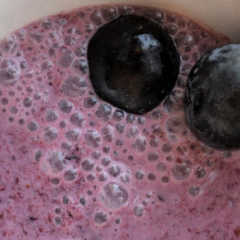 Чернично-виноградный смузи