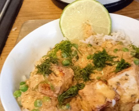 1. Этап. Малай кофта: Подавайте малай кофта карри с рисом и кусочками лайма. Посыпьте блюдо укропом. Приятного аппетита.