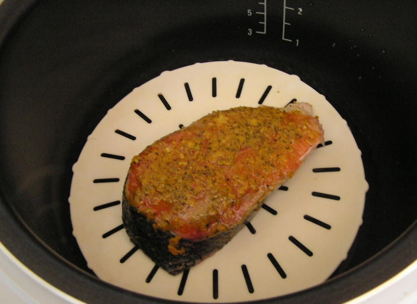 1. Этап. Семга в лимонной панировке: отправить в пароварку на 20 минут