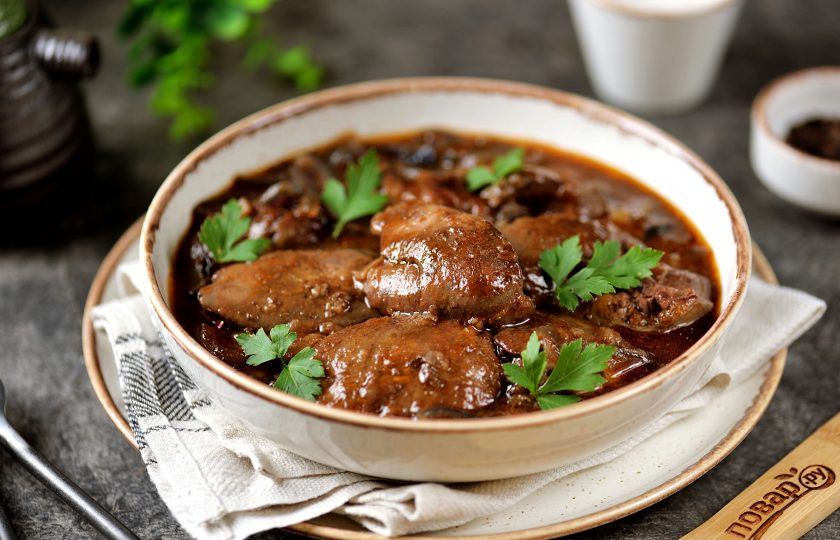 1. Этап. Куриная печень по-турецки: Идеальным гарниром к куриной печени по-турецки будет картофельное пюре или вареные макароны. Приятного аппетита!