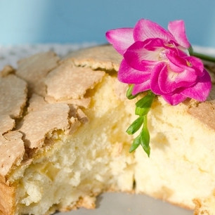 Простой рецепт шарлотки с яблоками