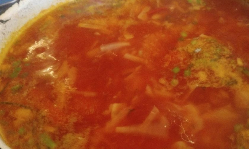 1. Этап. Борщ на постной говядине: 10. И зелень (петрушку, укроп и зеленый лук) по вкусу.