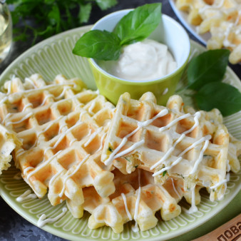 Сырная выпечка