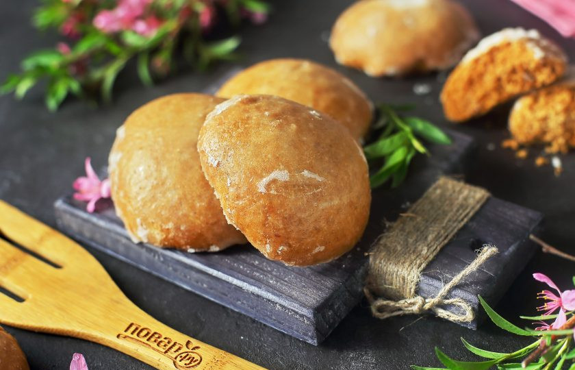 1. Этап. Пряники в мантоварке: Приятного аппетита!