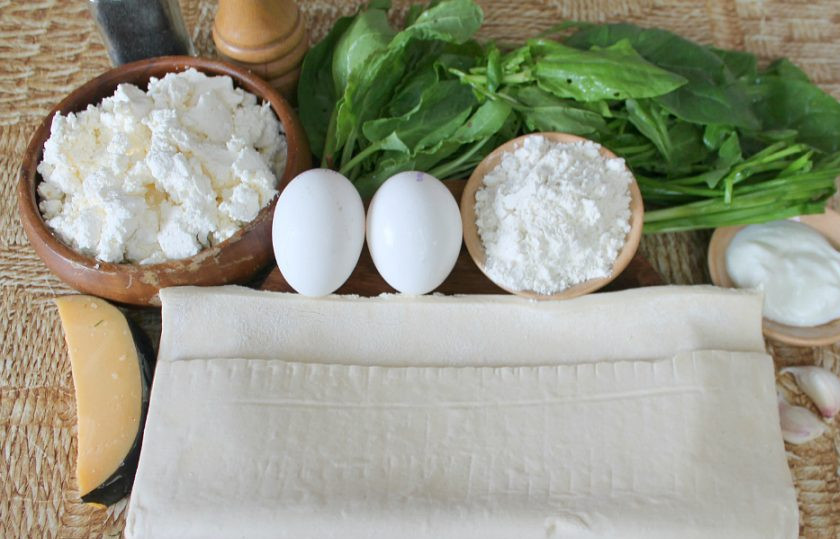 1. Этап. Греческая улитка: Подготовим ингредиенты.