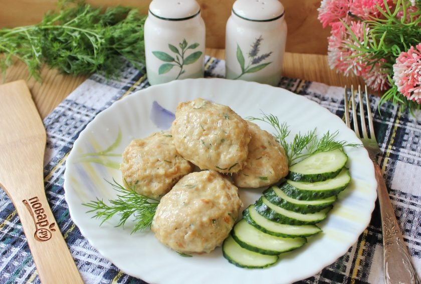 1. Этап. Паровые котлеты в микроволновке: Котлеты на пару в микроволновке готовы. Подавайте к столу с любым гарниром.