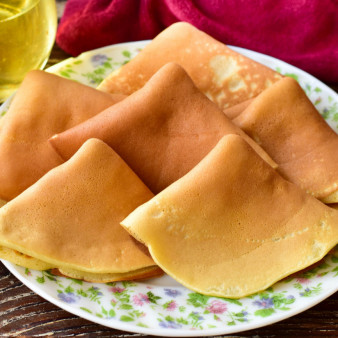 Толстые блины на соде