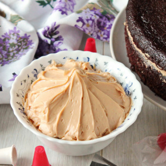 Крем чиз с вареной сгущенкой