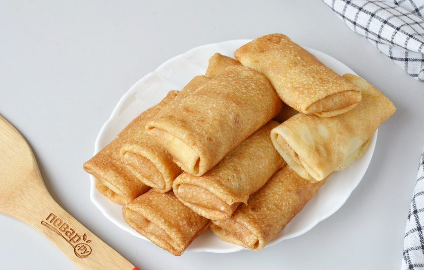 1. Этап. Блинчики с фруктовой начинкой: Повторите с оставшимися блинами и начинкой.