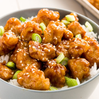Trader Joe's Mandarin Orange Chicken Rice Bowls