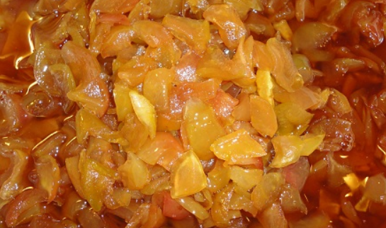 1. Этап. Варенье из яблок кусочками: Снова даем варенью полностью остыть, затем кипятим в третий раз.