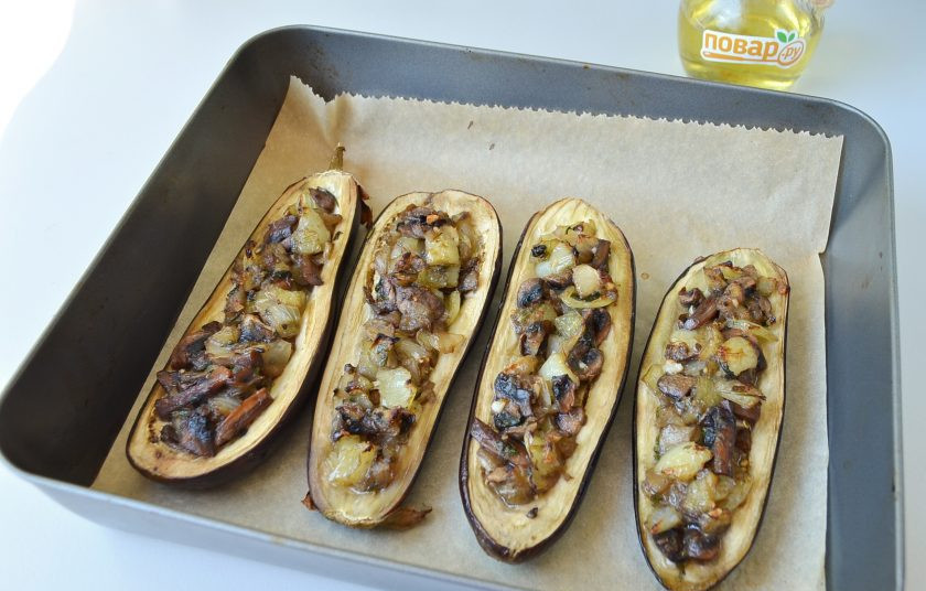 1. Этап. Баклажаны, фаршированные грибами: 7. Баклажаны фаршированные грибами готовы. На этом процесс можно считать завершенным.