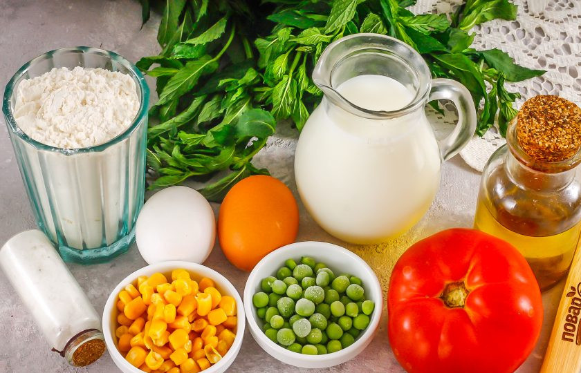 1. Этап. Мексиканские блины: Подготовьте указанные ингредиенты. Горошек можно использовать консервированный.