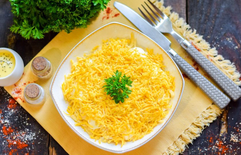 1. Этап. Салат Царский с ананасами: Приятного аппетита!