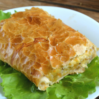 Рулет из рыбы с сыром