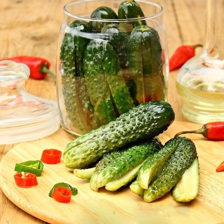 1. Stage. Cucumbers eateries: Store finished cucumbers in the refrigerator.