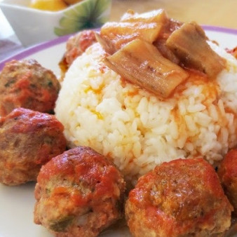 Тефтельки в томатном соусе