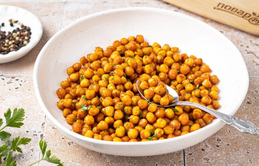 1. Этап. Хрустящий нут в духовке: Хрустящий нут в духовке готов, приятного аппетита!