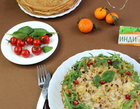 1. Этап. Блинный торт: Ну и ещё один шаг, не обязательный, но желательный, украсьте блинный торт зеленью на свой выбор и вкус.