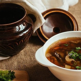 Cуп с чечевицей и грибами