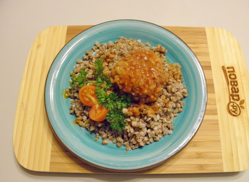 1. Этап. Тефтели (классический рецепт): Подавайте тефтели с любимыми гарнирами. Отлично подойдут к ним картофельное пюре, гречка, макароны. Приятного аппетита!