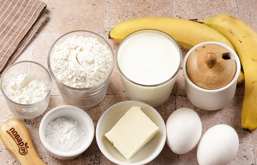 1. Этап. Заливной пирог с бананами: Подготовьте все ингредиенты по списку.