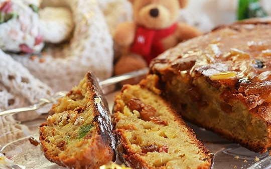 1. Этап. Традиционный рождественский штоллен: Немного остудите и посыпьте сахарной пудрой! Приятного аппетита! И Счастливого Рождества!