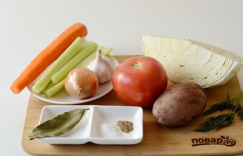 1. Этап. Овощной суп без мяса с капустой: Подготовьте все ингредиенты.