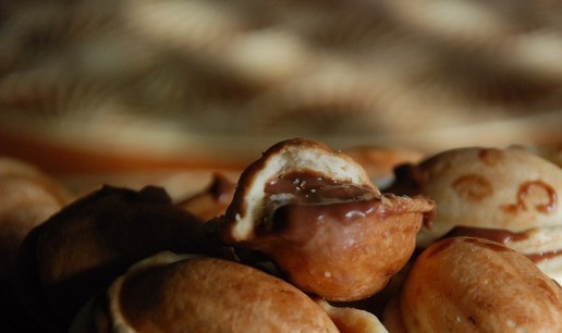 1. Этап. Печенье Орешки с шоколадом: Ну и разломчик. Приятного аппетита.