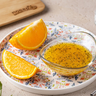 Апельсиновая салатная заправка с орегано