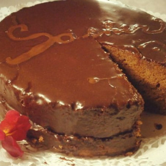 Нежный шоколадный торт