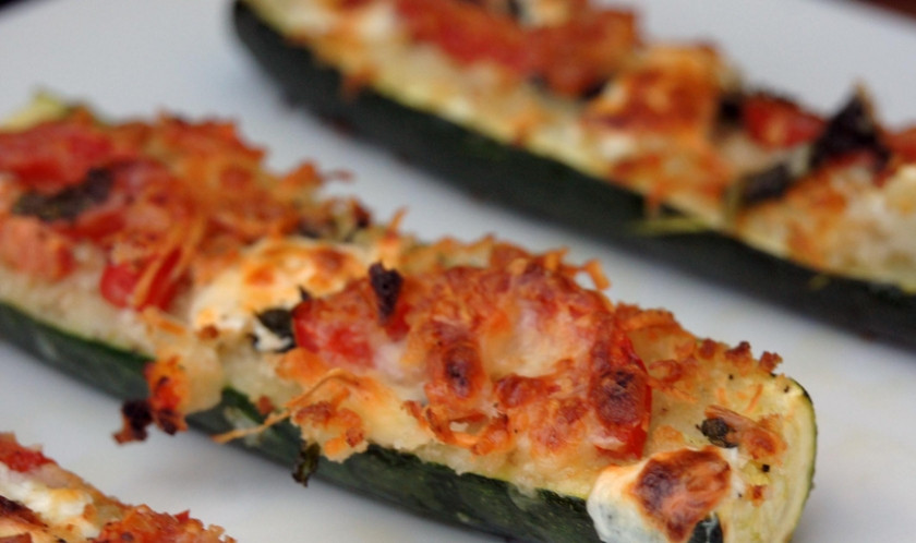 1. Этап. Кабачки, запеченные в духовке с сыром: 3. Запекаем при 180 градусах в духовке 20-30 минут. Готово!