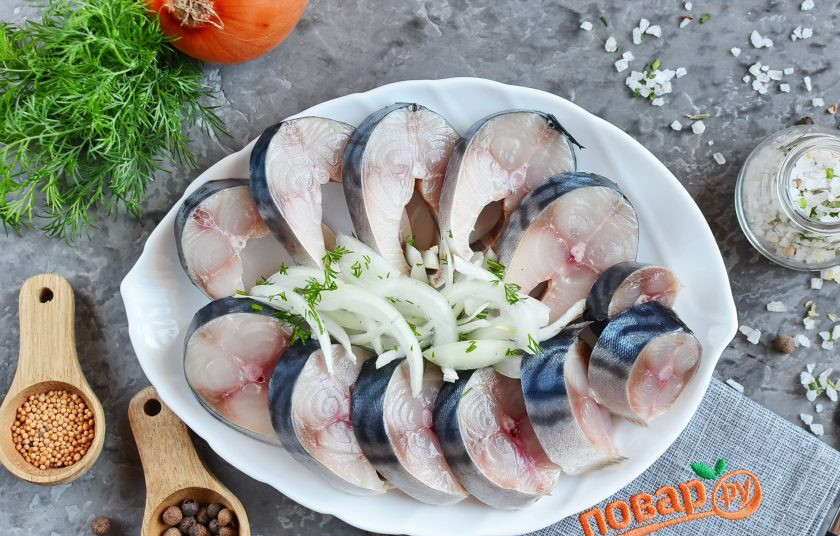 1. Этап. Скумбрия соленая: Приятного аппетита!