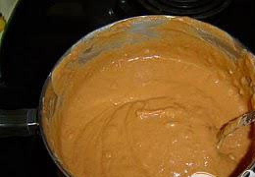 1. Этап. Мексиканская слоеная подлива: Хорошенько все перемешайте.